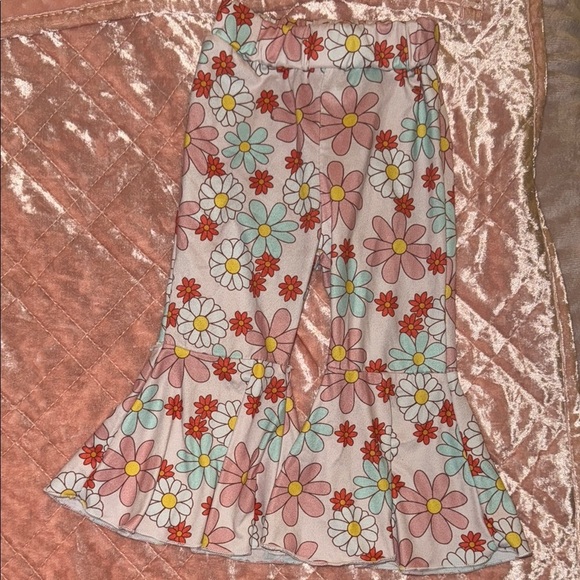 Boho Floral Flared Pant 🌼​ - Picture 3 of 6